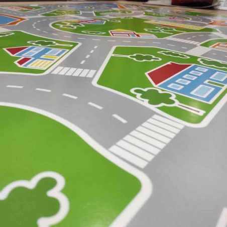 Children's rug town with streets, to let the children's imagination fly. 100% PVC, at rugsimperio1979.com