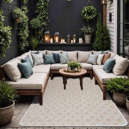 Pompeya outdoor rug with diamond pattern at alfombrasimperio1979.com