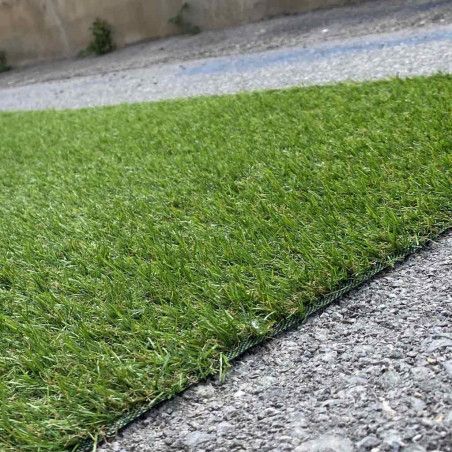 Césped artificial 20 mm, Altea, disponible en alfombrasimperio1979.com