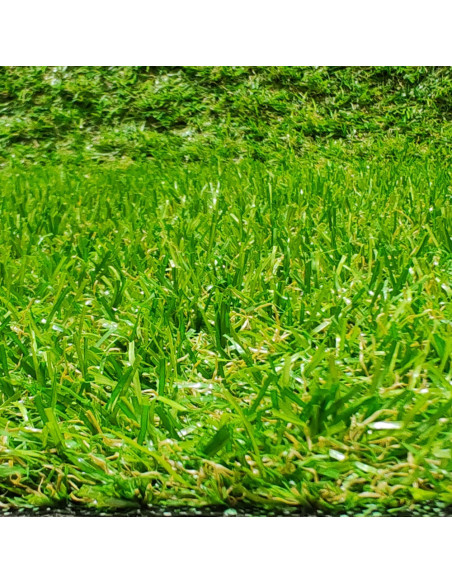 Artificial grass 00 mm, available at carpetsimperio1979.com
