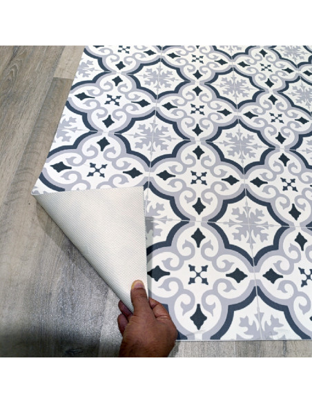 Estrella vinyl rug