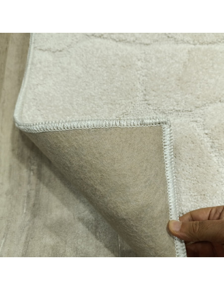 Piedras rug, beige stone effect at alfombrasimperio1979.com.