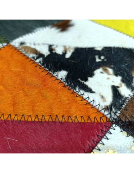 Triángulos Leather Rug