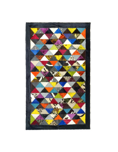 Triángulos Leather Rug 2