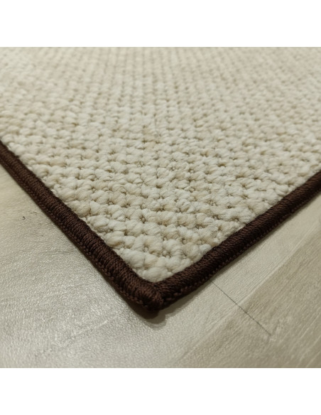 Small loop rug, knotted effect at rugsimperio1979.com
