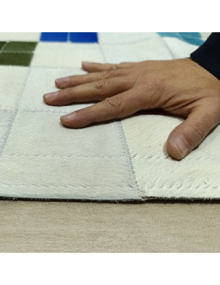 White Patchwork Leather Rug with Colors, at alfombras imperio1979.com.