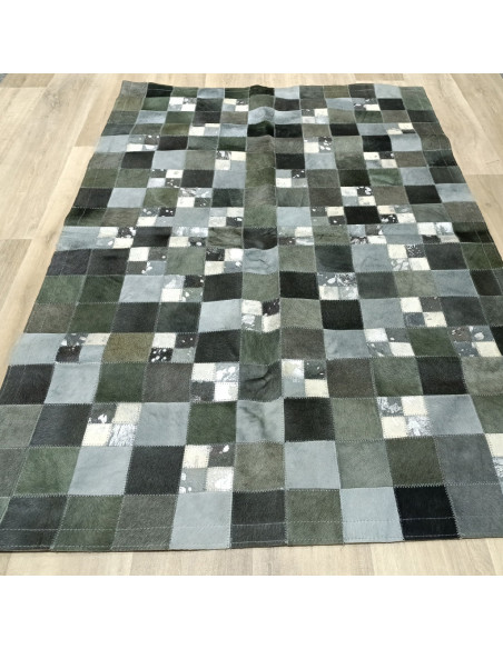 Alfombra de piel Patchword Gris Multi, en alfombrasimperio1979.com.