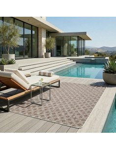 Pompeya outdoor rug with diamond pattern at alfombrasimperio1979.com 2