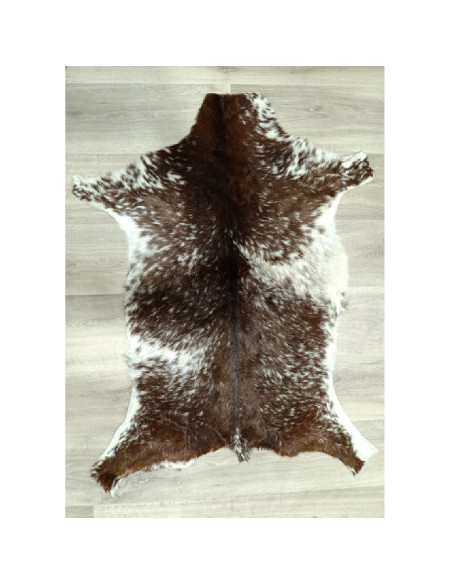 Canary Goat Skin Rug 🐐4