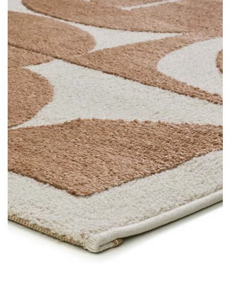 Candela 2438 geometric rug in rust color